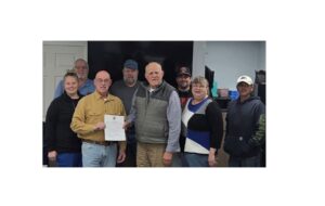 Mayor Bossert Receives Recognition